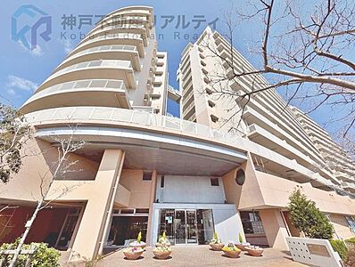 外観:◆阪神本線「西宮」駅 バス13分 ・「マリナパーク南」停 徒歩1分 外観:◆阪神本線「西宮」駅 バス13分 ・「マリナパーク南」停 徒歩1分