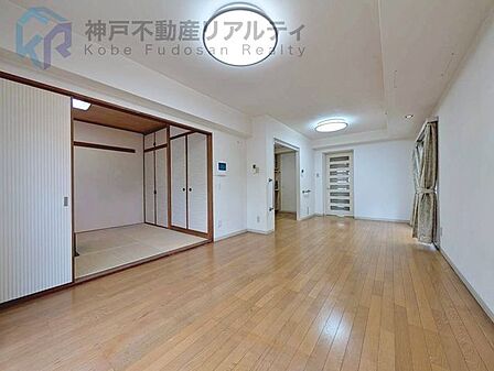 ◆LDK12畳以上なので、広々とした快適スペースです。