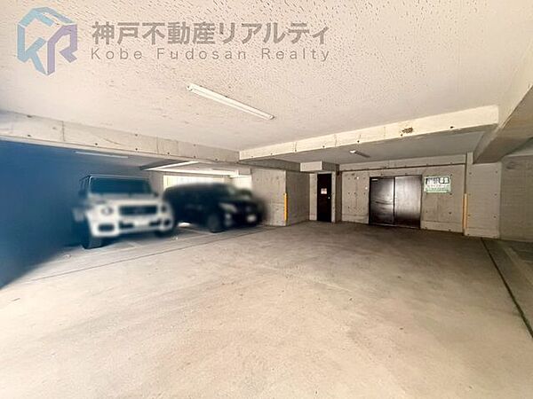 駐車場を拡大表示