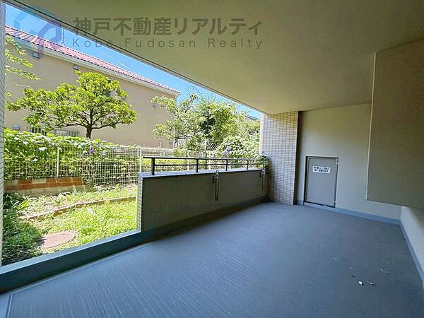 バルコニーを拡大表示