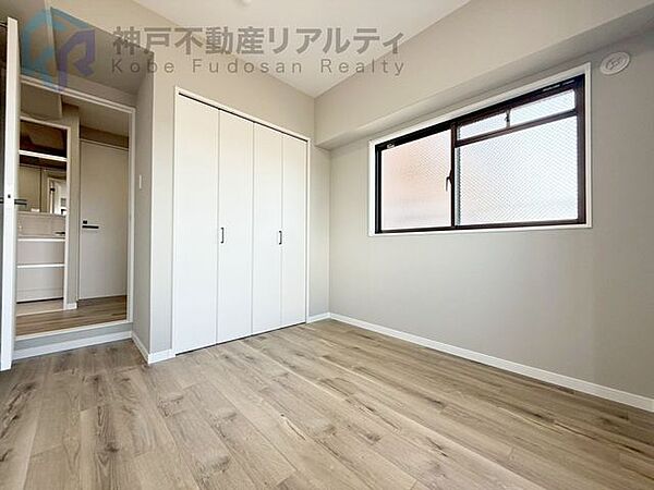 寝室を拡大表示