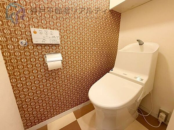 トイレを拡大表示