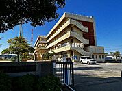 三郷市立早稲田中学校 1460m