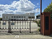 吉川市立吉川小学校 1410m