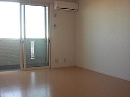 JR武蔵野線 越谷レイクタウン駅 徒歩16分の賃貸アパート 3階ワンルームのリビング/ダイニング