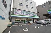 ファミリーマート蓮田駅西口店 734m