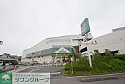 マルエツ東門前店 徒歩24分。スーパー 1890m