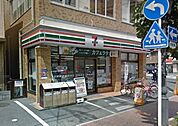 セブンイレブン浦和常盤10丁目店 320m