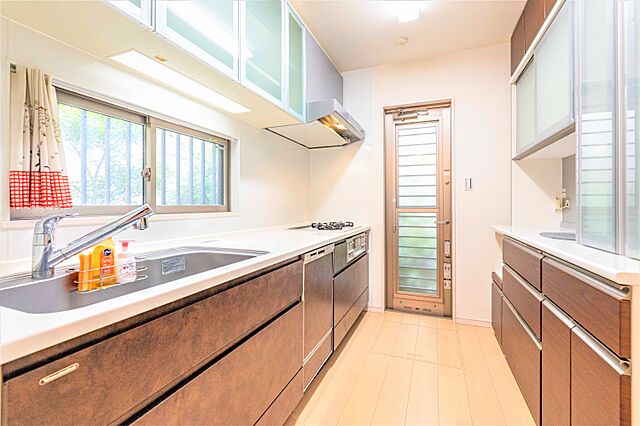 キッチン 世田谷区岡本3丁目40-32