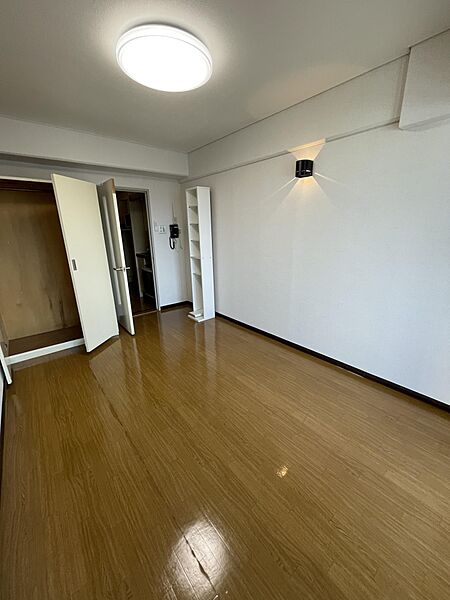リビング/ダイニングを拡大表示