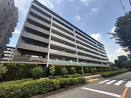 ＜外観写真＞総戸数844戸の大規模マンション