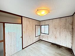 ◎駐車場2台カーポート付◎お庭付のお家をお探しの方に♪
