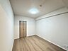 洋室：約6帖洋室LDKと隣接したお部屋です。扉を開放して広めの居間としても利用できます