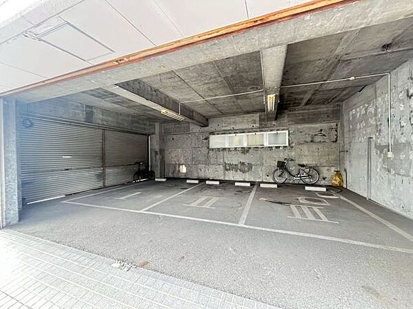 駐車場を拡大表示