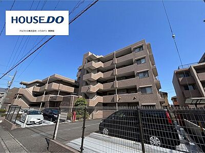 外観:葵小学校の分譲マンション閑静な住宅街にありつつも、市街地へのアクセスも良好!エントランスオートロックでスロープやエレベーター完備です。 外観:葵小学校の分譲マンション閑静な住宅街にありつつも、市街地へのアクセスも良好!エントランスオートロックでスロープやエレベーター完備です。