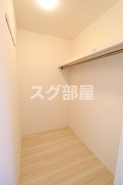 ラスール　B棟