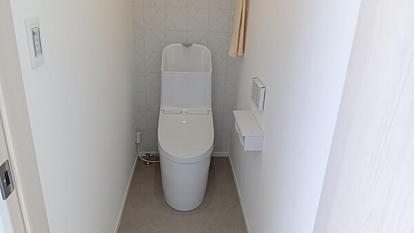 トイレを拡大表示
