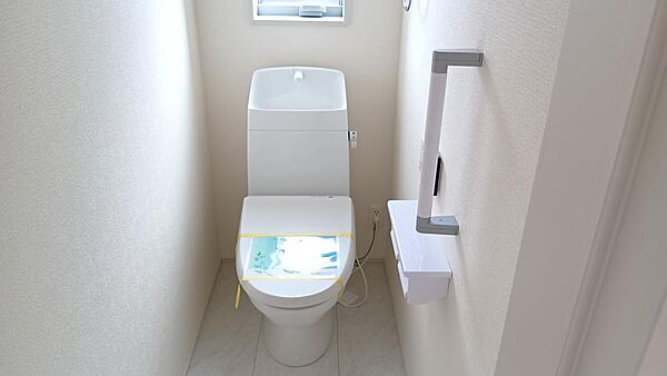 トイレを拡大表示