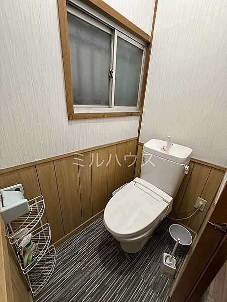 トイレを拡大表示