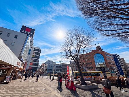 久米川駅前
