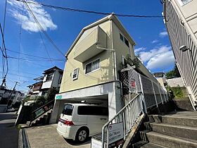 メゾンウッディ  ｜ 大阪府豊中市螢池中町１丁目12番12号（賃貸アパート1K・2階・26.50㎡） その1