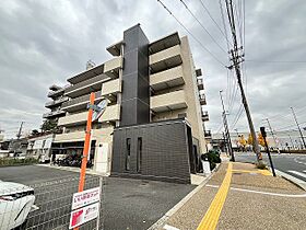 カーサベレタ  ｜ 大阪府吹田市南吹田１丁目15番17号（賃貸マンション1LDK・5階・36.98㎡） その1