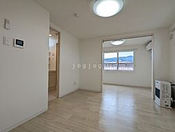 ラフィーネ発寒南II 3階1LDKのリビング/ダイニング