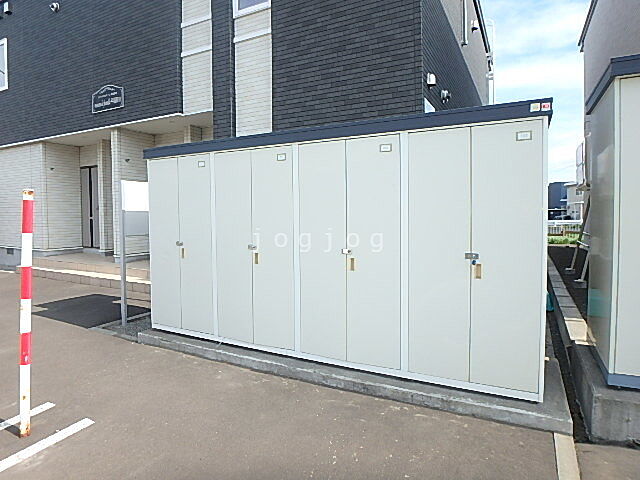 その他