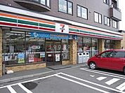 セブンイレブン札幌富丘1条店 547m