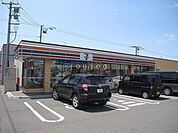 セブンイレブン月寒東5条店 155m