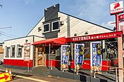 ヴィクトリアステーション札幌山鼻店 469m