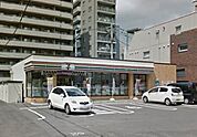 セブンイレブン札幌円山裏参道店 218m