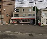 セイコーマートすずき店 204m