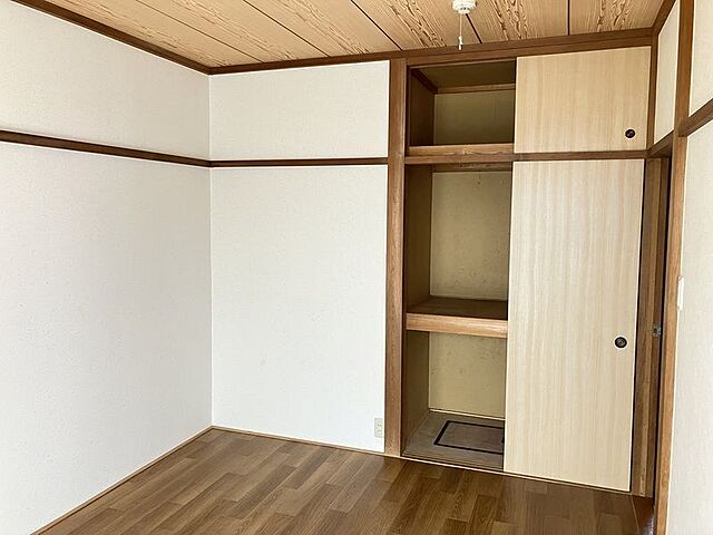 寝室