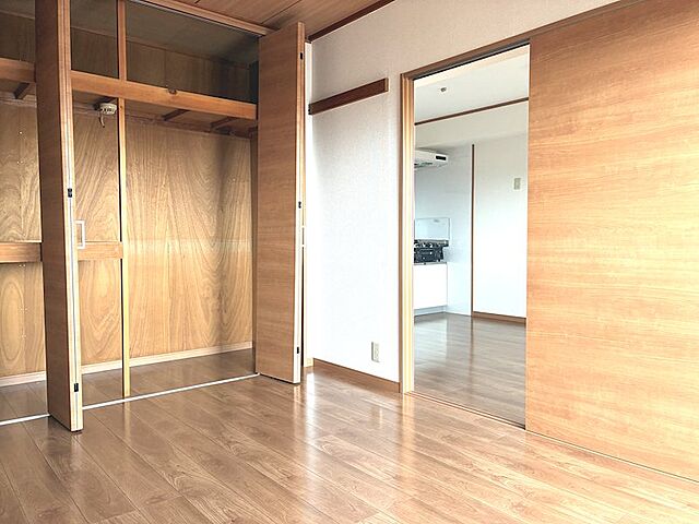 寝室
