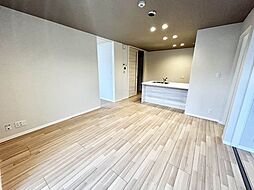 シャーメゾン県庁南A 1階2LDKのリビング/ダイニング