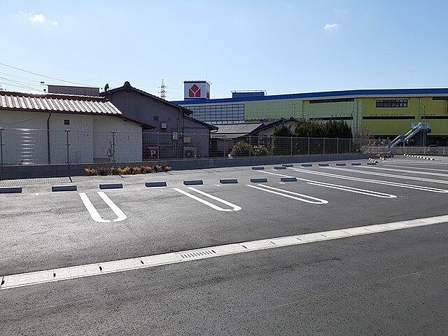 8 / 14