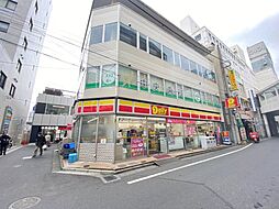 【コンビニエンスストア】デイリーヤマザキ 柏駅東口店まで271ｍ