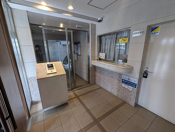 エントランスを拡大表示
