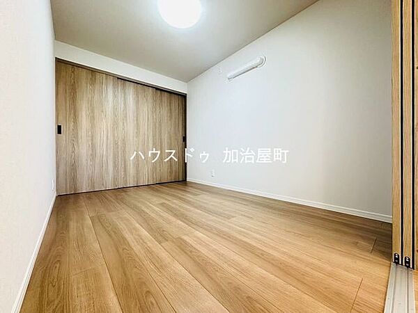 洋室を拡大表示