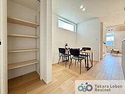 リビング/ダイニングの画像