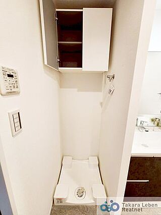 洗濯機置き場の...