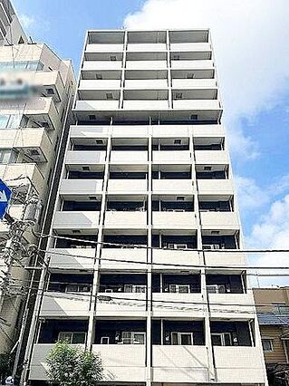 JR山手線「鶯...