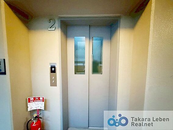 共用部にエレベ...