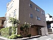 雑司が谷すきっぷ保育園 徒歩1分。 60m