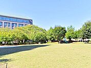 足立区立千住大橋さくら公園 徒歩8分。 630m