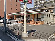 セブンイレブン荒川東日暮里2丁目店 徒歩2分。 140m