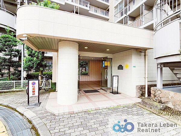エントランスを拡大表示