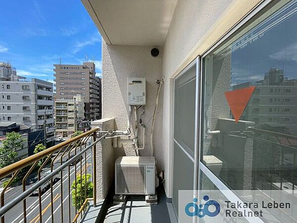 バルコニーを拡大表示