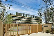 豊島区立池袋第一小学校 徒歩7分。 560m